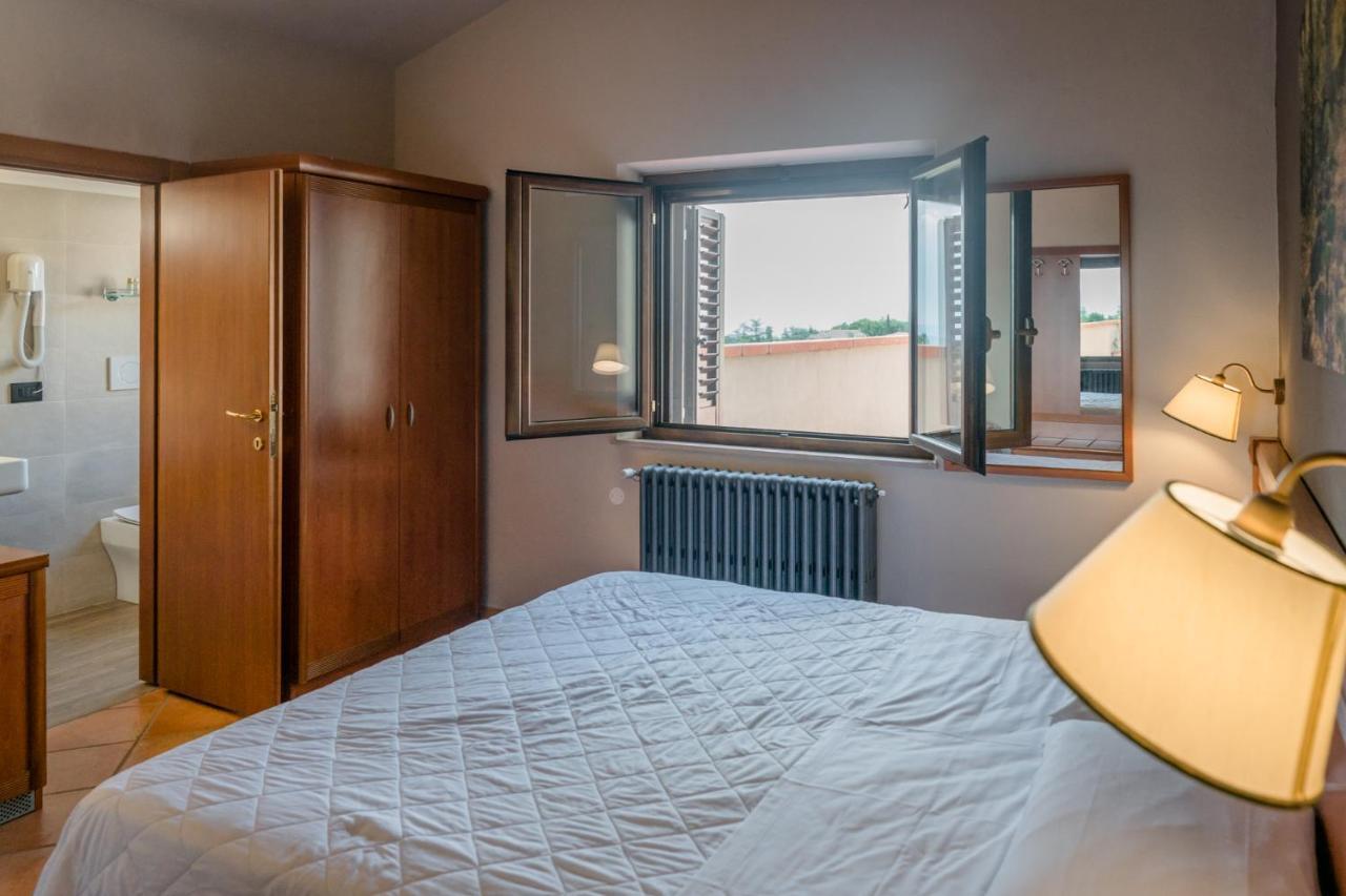 Hotel La Scottiglia E Ristorante Seggiano ภายนอก รูปภาพ