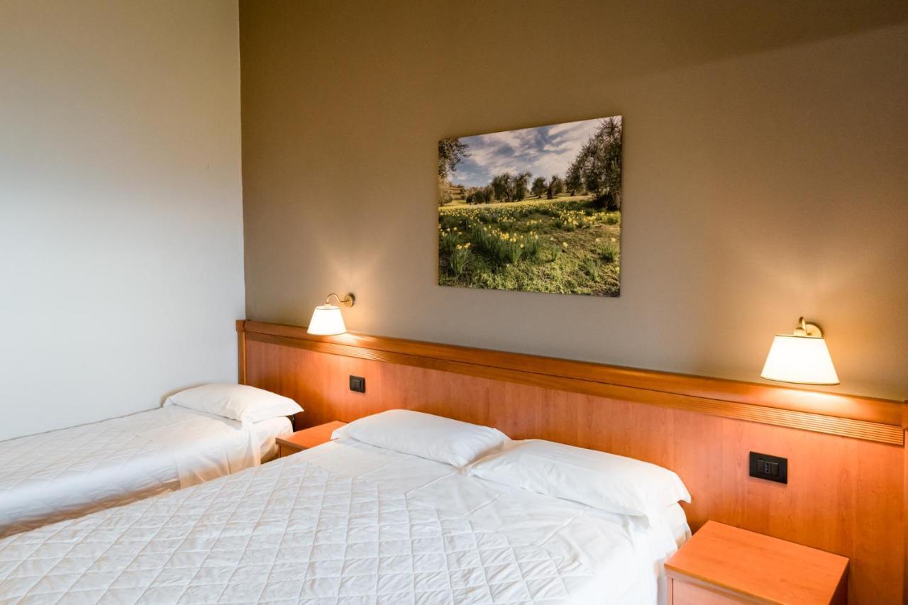 Hotel La Scottiglia E Ristorante Seggiano ภายนอก รูปภาพ