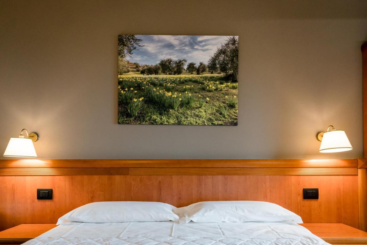 Hotel La Scottiglia E Ristorante Seggiano ภายนอก รูปภาพ