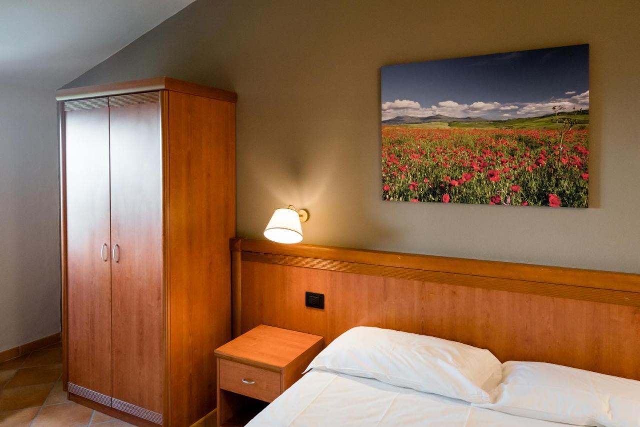 Hotel La Scottiglia E Ristorante Seggiano ภายนอก รูปภาพ